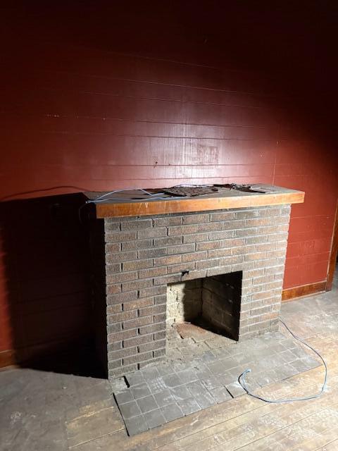 1828 Oliver Street Whiting, IN 46394 - Photo 4 of 37 a fireplace with a stove