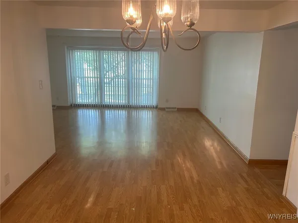 $1,600 | 80 Carriage Drive, Unit 1, Orchard Park, NY 14127