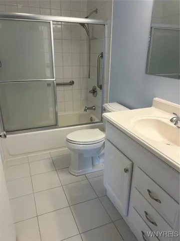 $1,600 | 80 Carriage Drive, Unit 1, Orchard Park, NY 14127