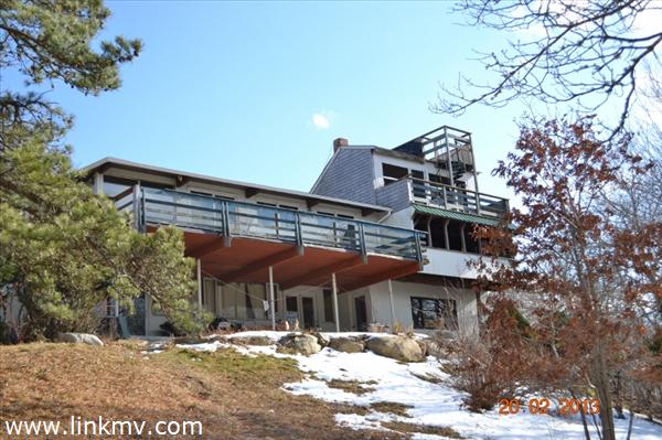 96 Longview Road West Tisbury, MA 02568 - Photo 2 of 25 http://d1qzqeyxiitrap.cloudfront.net/photos/24355/600/d25ec479.jpg