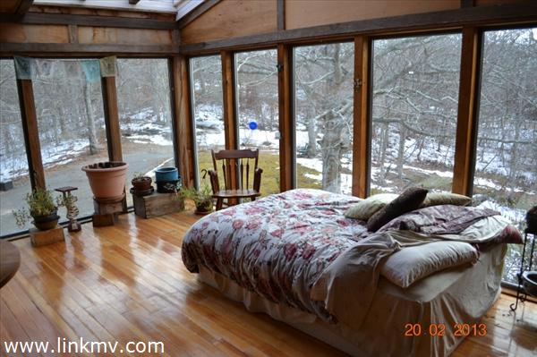 96 Longview Road West Tisbury, MA 02568 - Photo 12 of 25 http://d1qzqeyxiitrap.cloudfront.net/photos/24355/600/f65ff149.jpg