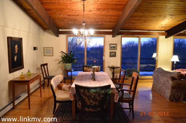 96 Longview Road West Tisbury, MA 02568 - Photo 5 of 25 http://d1qzqeyxiitrap.cloudfront.net/photos/24355/600/eef493ee.jpg