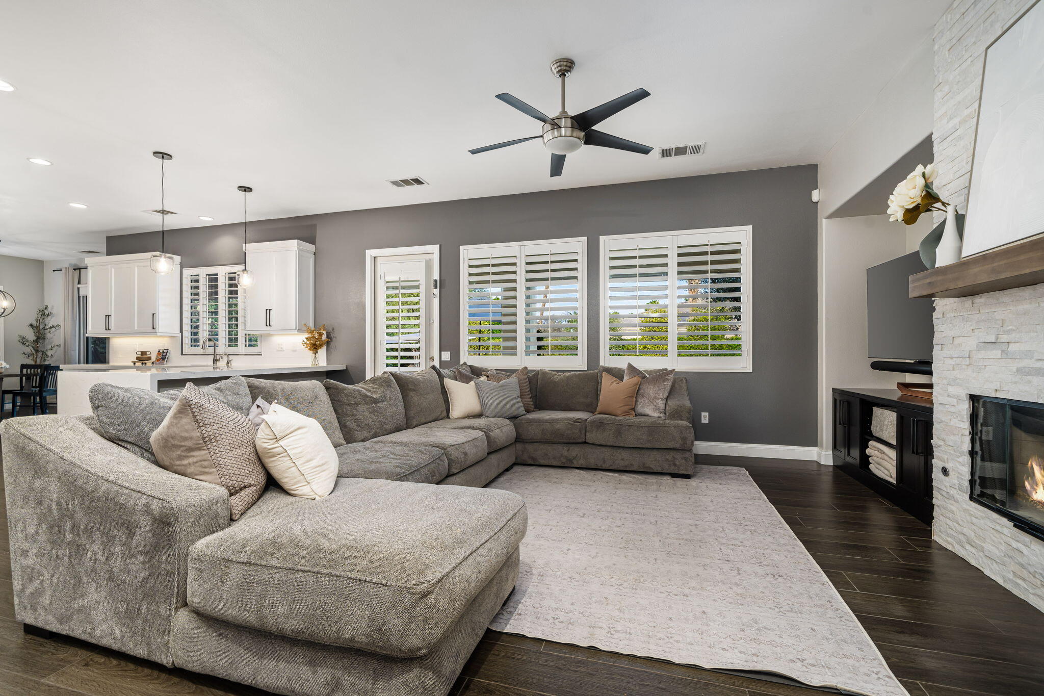 48864 Pear Street Indio, CA 92201 - Photo 6 of 45 29-web-or-mls-GTPear_OPMG_0825_029