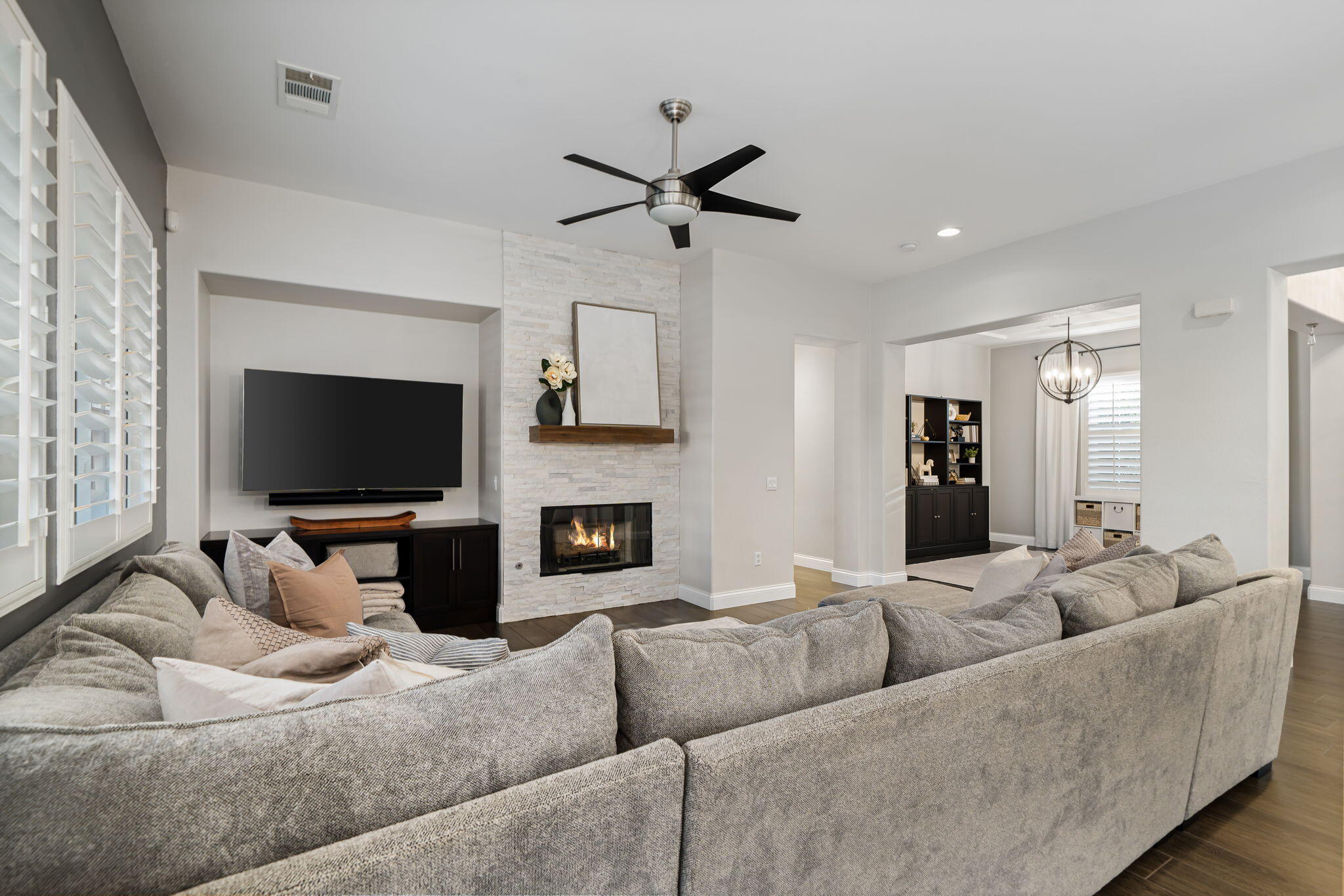 48864 Pear Street Indio, CA 92201 - Photo 9 of 45 31-web-or-mls-GTPear_OPMG_0825_031