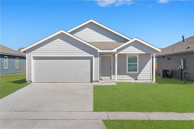 $2,395 | 13274 Silverado Drive, Robstown, TX 78380