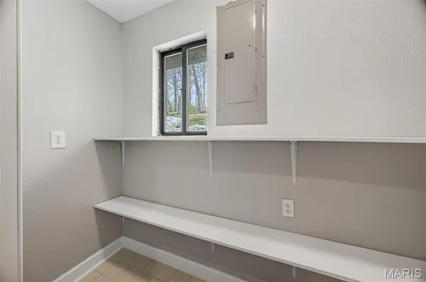 $325,000 | 89 Singing Oaks Drive, Sunrise Beach, MO 65079