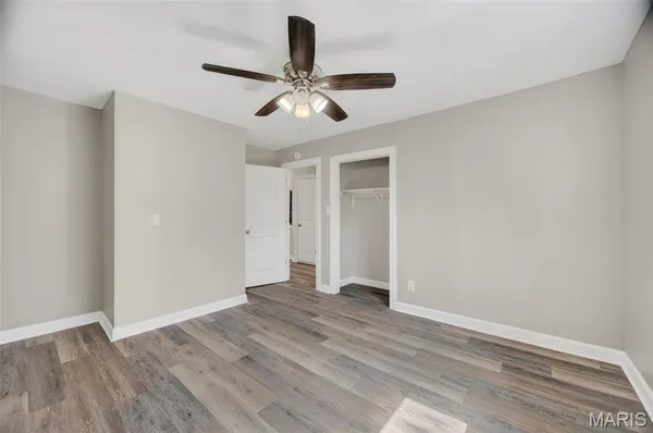 $325,000 | 89 Singing Oaks Drive, Sunrise Beach, MO 65079