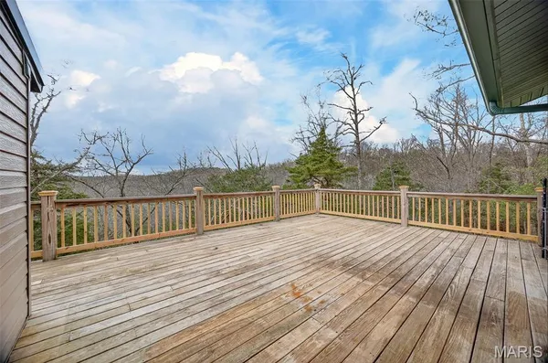$325,000 | 89 Singing Oaks Drive, Sunrise Beach, MO 65079