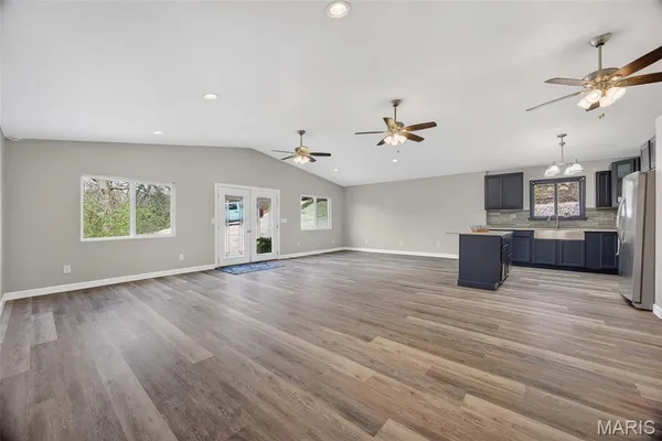 $325,000 | 89 Singing Oaks Drive, Sunrise Beach, MO 65079