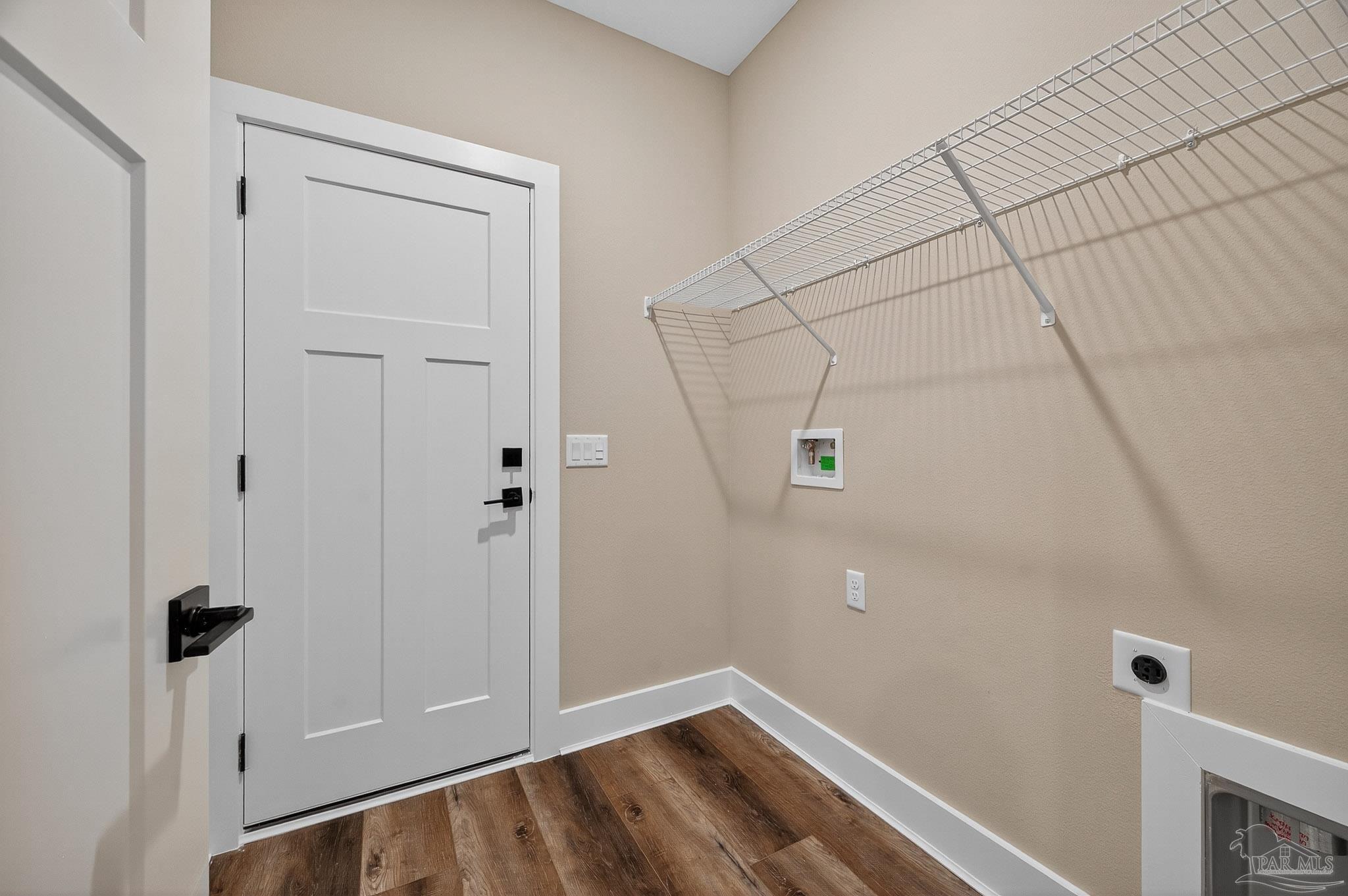 205 Webb Street Cantonment, FL 32533 - Photo 31 of 49 a view of a hallway