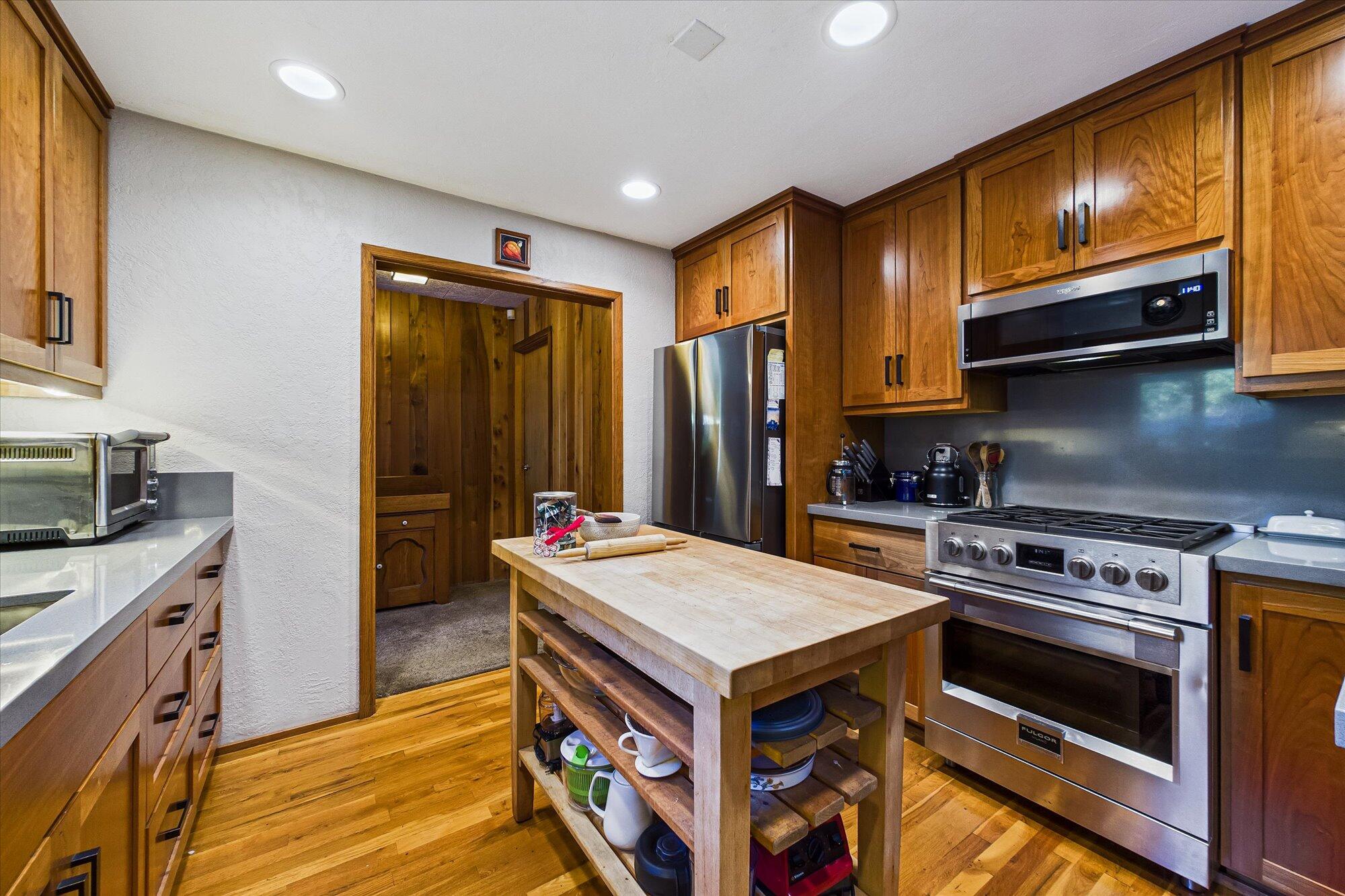 2099 Fickle Hill Road Arcata, CA 95521 - Photo 16 of 53
