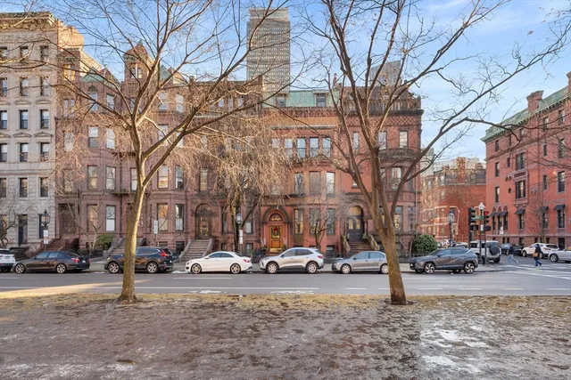 $4,150 | 280 Commonwealth Avenue, Unit 304, Boston, MA 02116