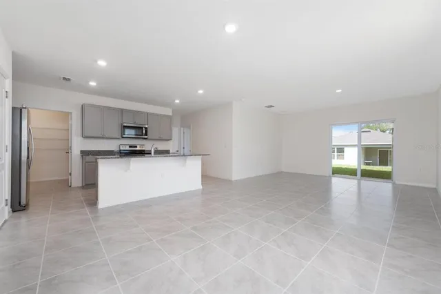 $2,550 | 1296 Cascade Drive, Davenport, FL 33837