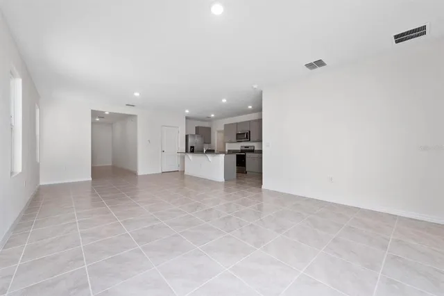 $2,550 | 1296 Cascade Drive, Davenport, FL 33837