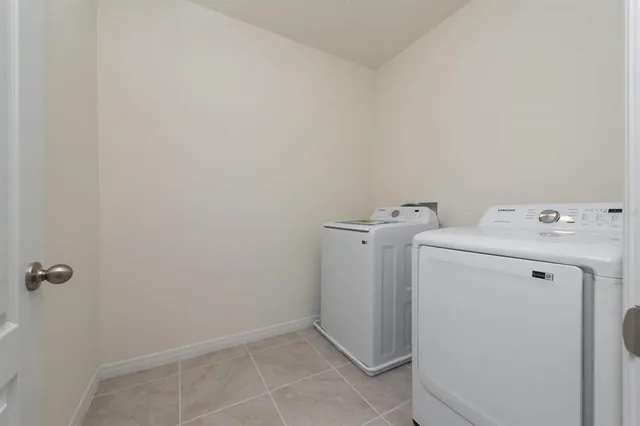 $2,550 | 1296 Cascade Drive, Davenport, FL 33837