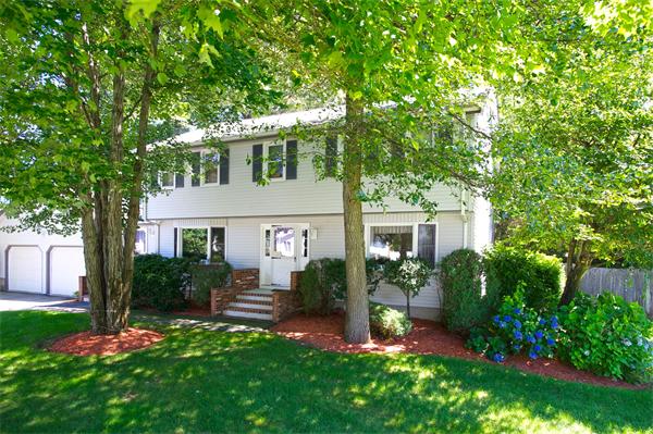 24 Hollytree Road Stoughton, MA 02072 - Photo 1 of 17 Gallery Image 1