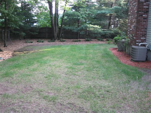 24 Hollytree Road Stoughton, MA 02072 - Photo 3 of 17 Gallery Image 3