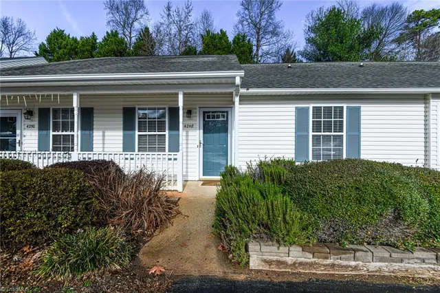 $220,000 | 4248 Lake Brandt Road, Greensboro, NC 27455