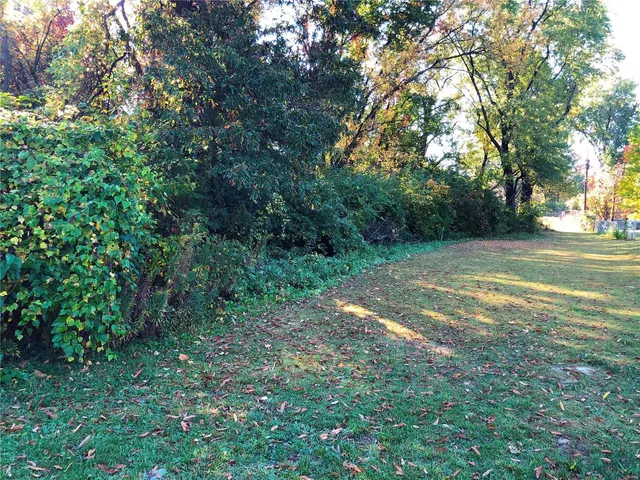 $34,900 | 3420 Rockingham Drive, Florissant, MO 63033