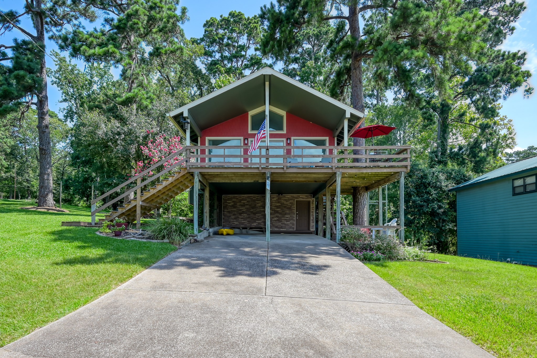 71 Edgewater Way Point Blank, TX 77364 - Photo 2 of 50
