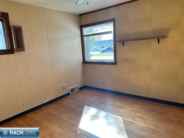 1225 South 13th Street Virginia, MN 55792 - Photo 10 of 12