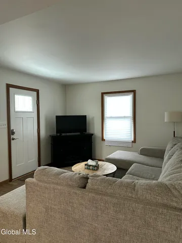 $13,000 | 14 Vanderbilt Avenue, Unit 2, Saratoga Springs, NY 12866