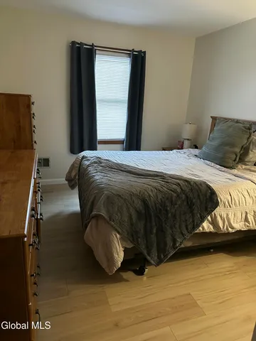 $13,000 | 14 Vanderbilt Avenue, Unit 2, Saratoga Springs, NY 12866