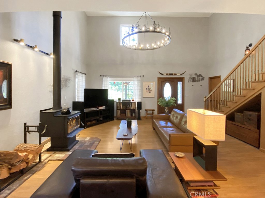 1533 West A Barr Road Mount Shasta, CA 96067 - Photo 6 of 33