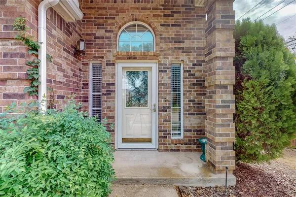 $432,500 | 2702 Garden Springs Drive, Richardson, TX 75082