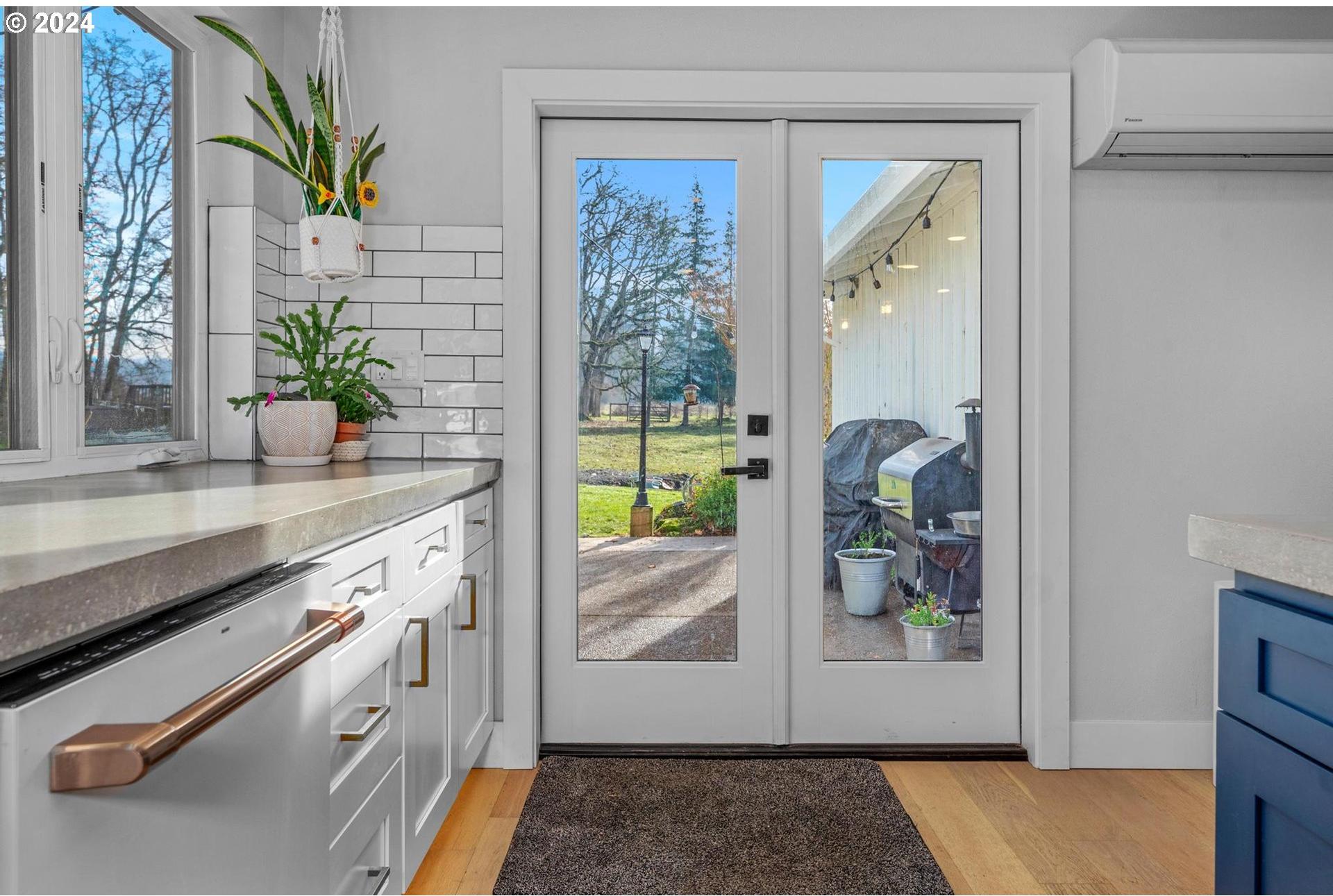 33020 South Dickey Prairie Road Molalla, OR 97038 - Photo 11 of 48 Gallery Image 11