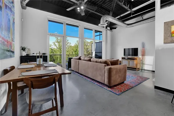 $300,000 | 5200 Peachtree Road, Unit 3420, Atlanta, GA 30341