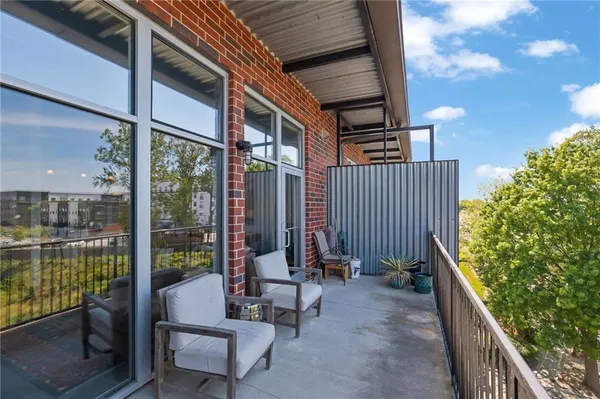 $300,000 | 5200 Peachtree Road, Unit 3420, Atlanta, GA 30341