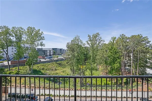 $300,000 | 5200 Peachtree Road, Unit 3420, Atlanta, GA 30341