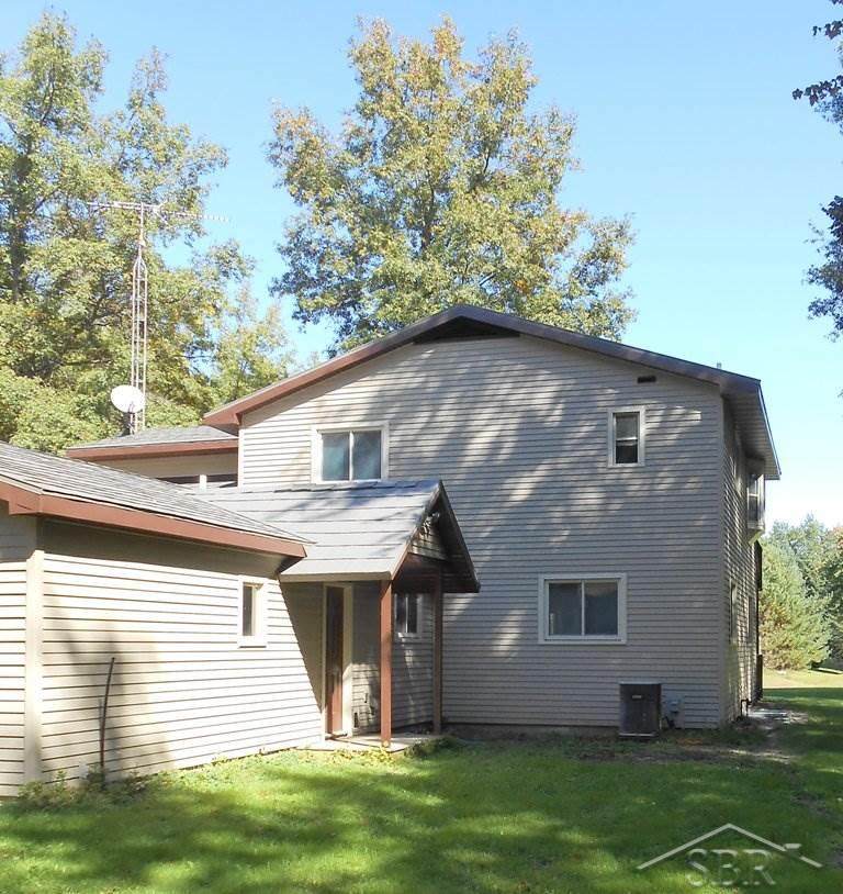 6760 South Steel Road St. Charles, MI 48655 - Photo 26 of 43 Pole Barn