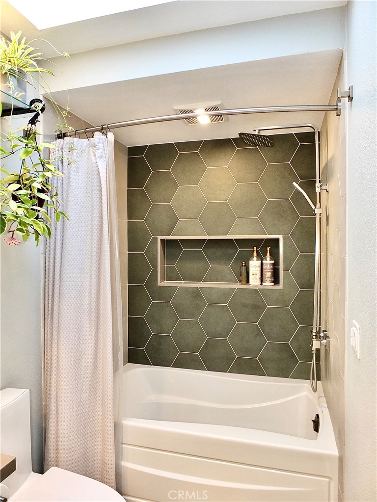 3600 East 4th Street, Unit 305 Long Beach, CA 90814 - Photo 14 of 26