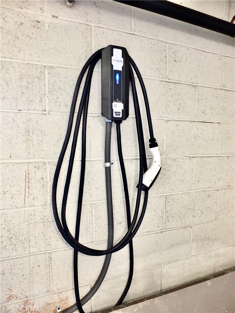 3600 East 4th Street, Unit 305 Long Beach, CA 90814 - Photo 21 of 26 Charging Station for Owner parking space