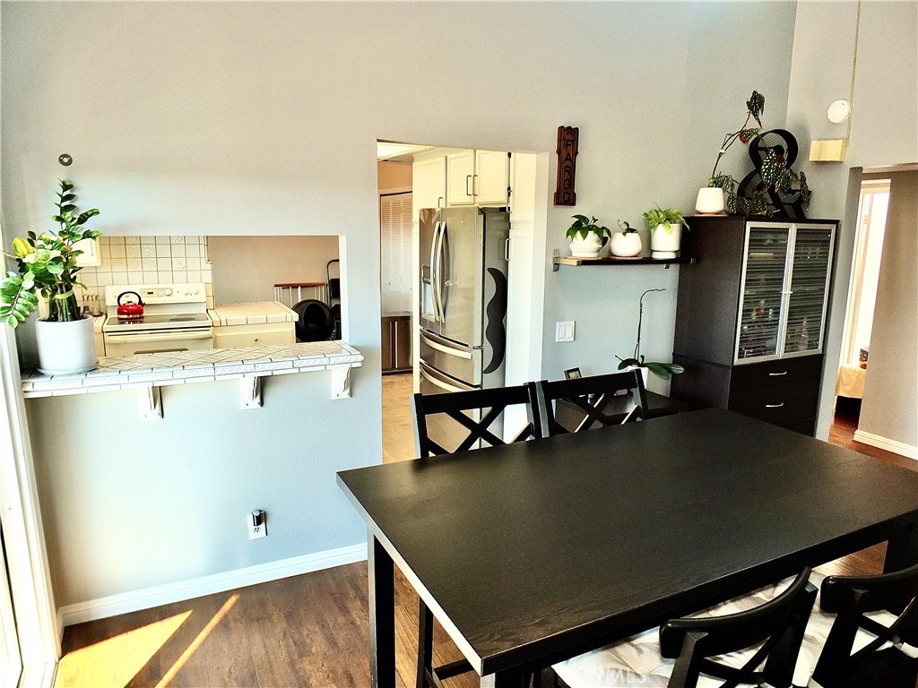 3600 East 4th Street, Unit 305 Long Beach, CA 90814 - Photo 6 of 26