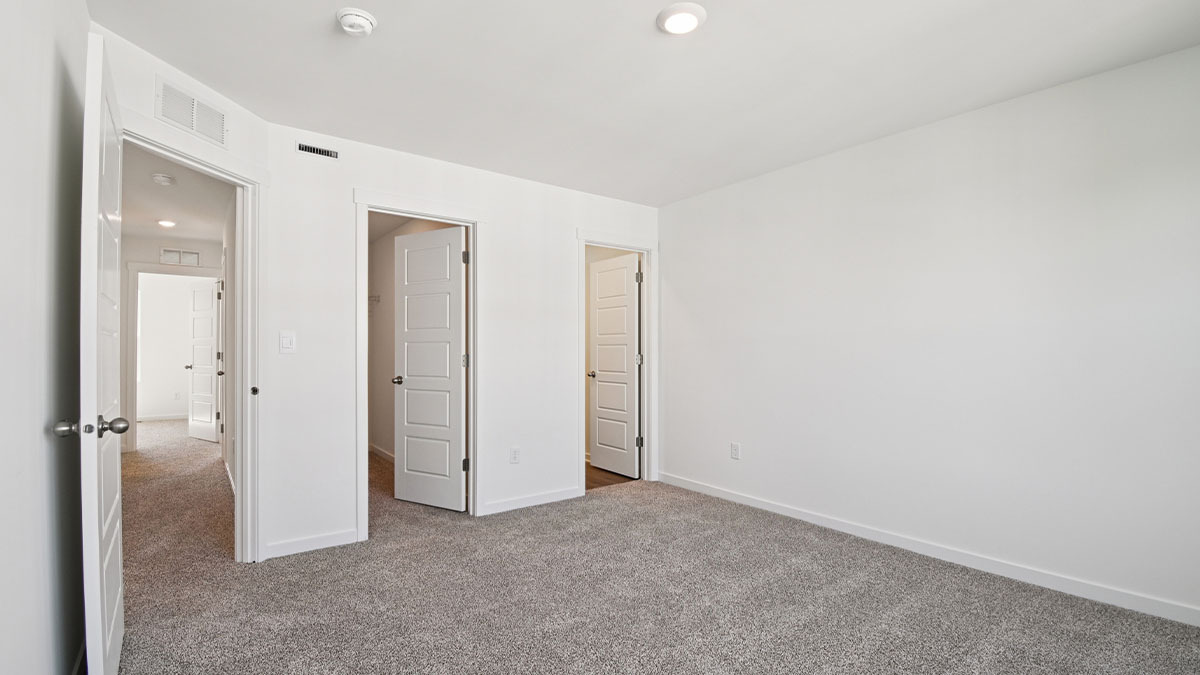 1435 Oakfield Lane Pingree Grove, IL 60140 - Photo 11 of 60 an empty room with a hallway