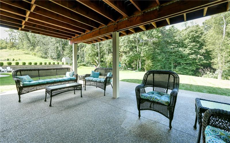 210 Long Ridge Drive Coraopolis, PA 15108 - Photo 20 of 25 Gallery Image 20