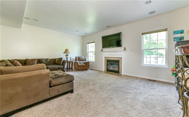 210 Long Ridge Drive Coraopolis, PA 15108 - Photo 6 of 25 Gallery Image 6
