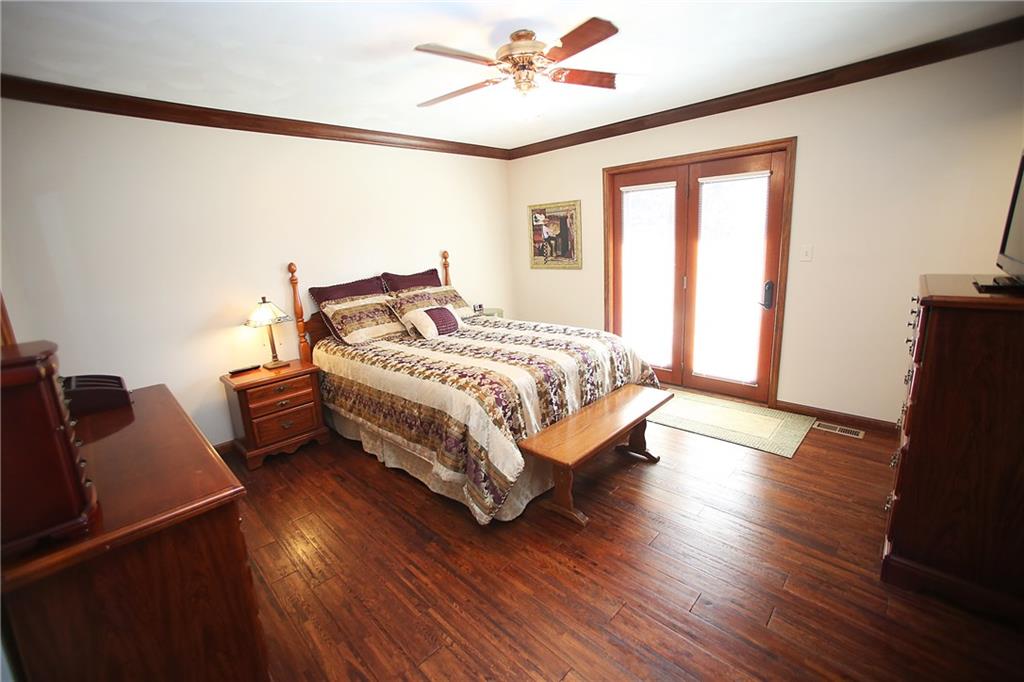 8215 Knapp Road Indianapolis, IN 46259 - Photo 13 of 26 Gallery Image 13