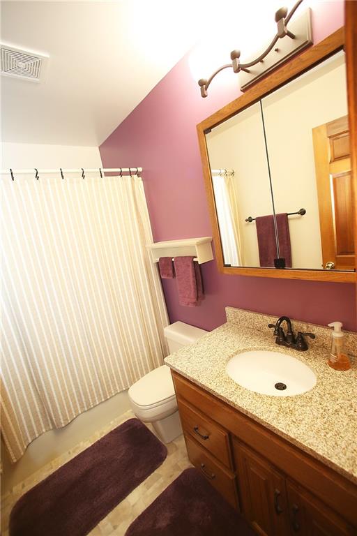 8215 Knapp Road Indianapolis, IN 46259 - Photo 17 of 26 Gallery Image 17