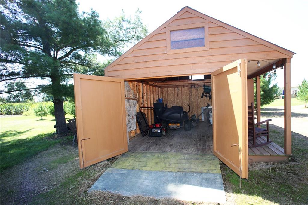 8215 Knapp Road Indianapolis, IN 46259 - Photo 23 of 26 Gallery Image 23
