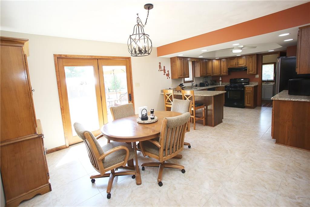 8215 Knapp Road Indianapolis, IN 46259 - Photo 6 of 26 Gallery Image 6