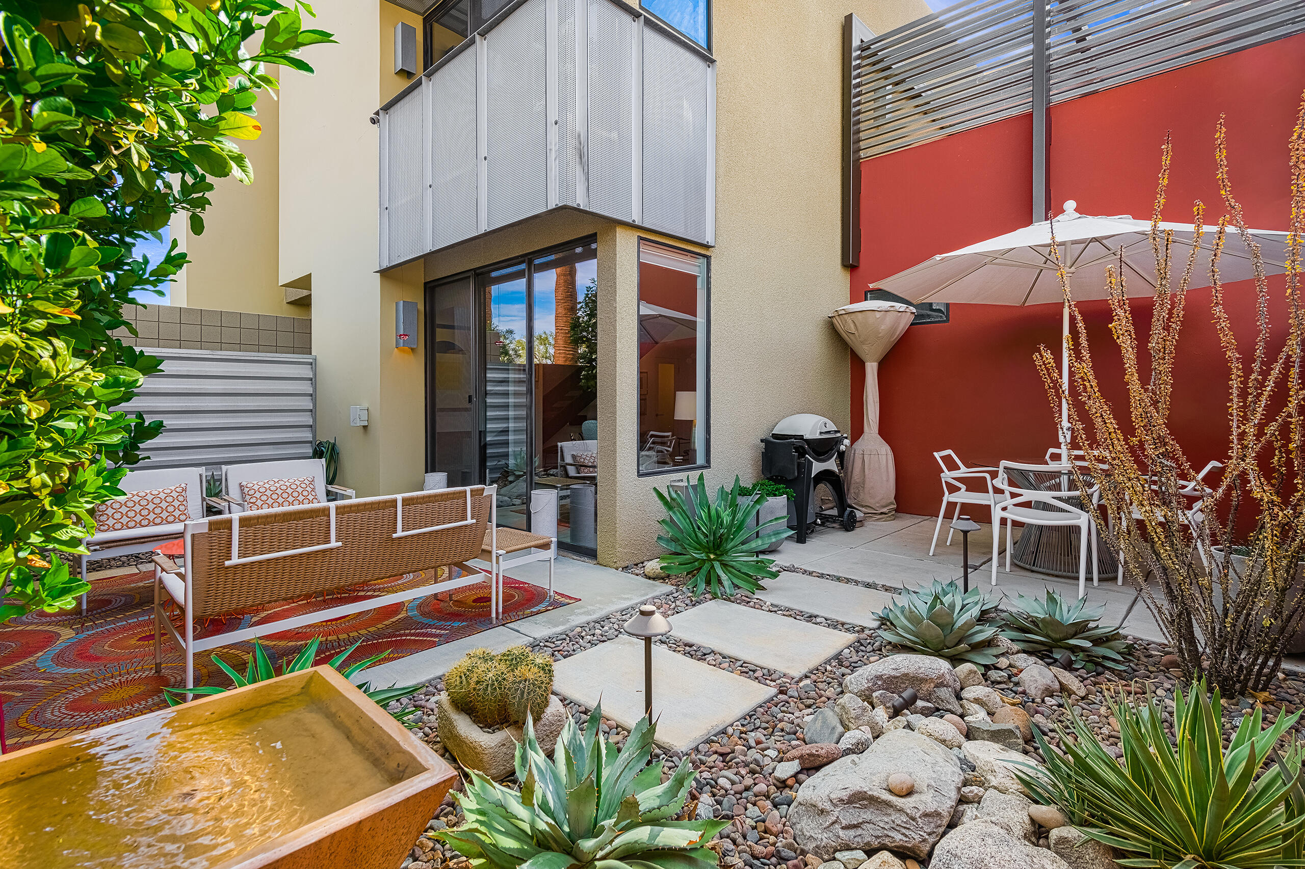 647 East Arenas Road Palm Springs, CA 92262 - Photo 15 of 43 1624