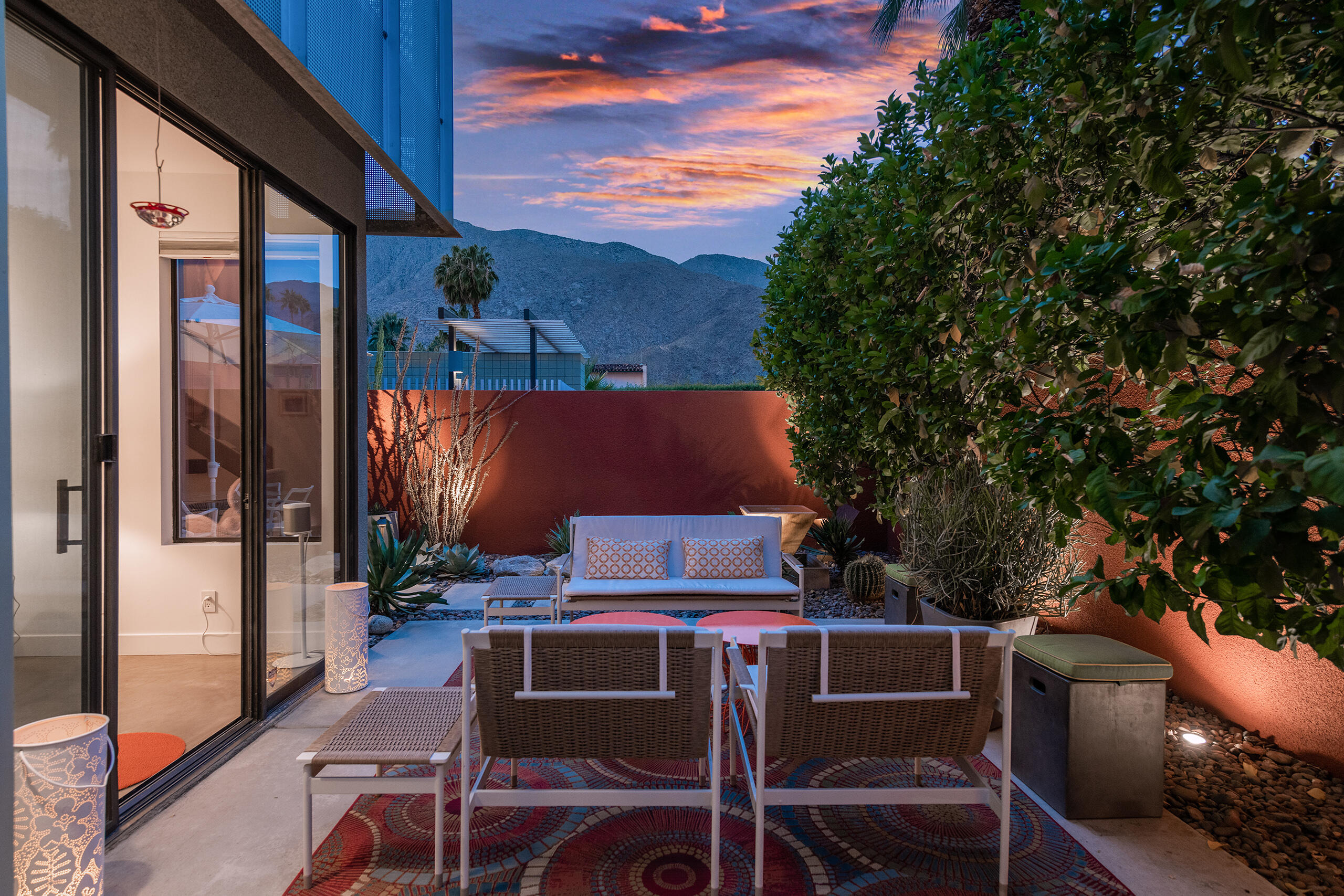 647 East Arenas Road Palm Springs, CA 92262 - Photo 35 of 43 3634
