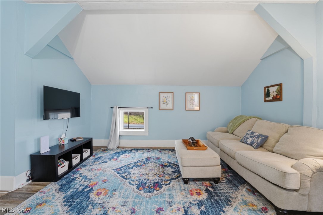16176 Ravenna Road Burton, OH 44021 - Photo 28 of 34 Gallery Image 28