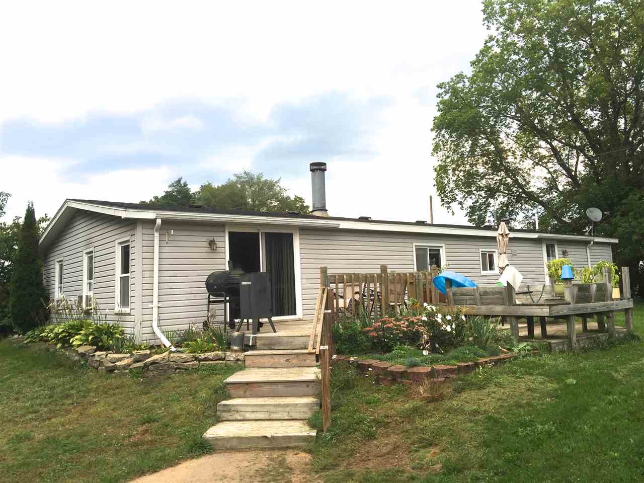 2048 East Potter Road Traverse City, MI 49696 - Photo 1 of 22 1823660.JPG