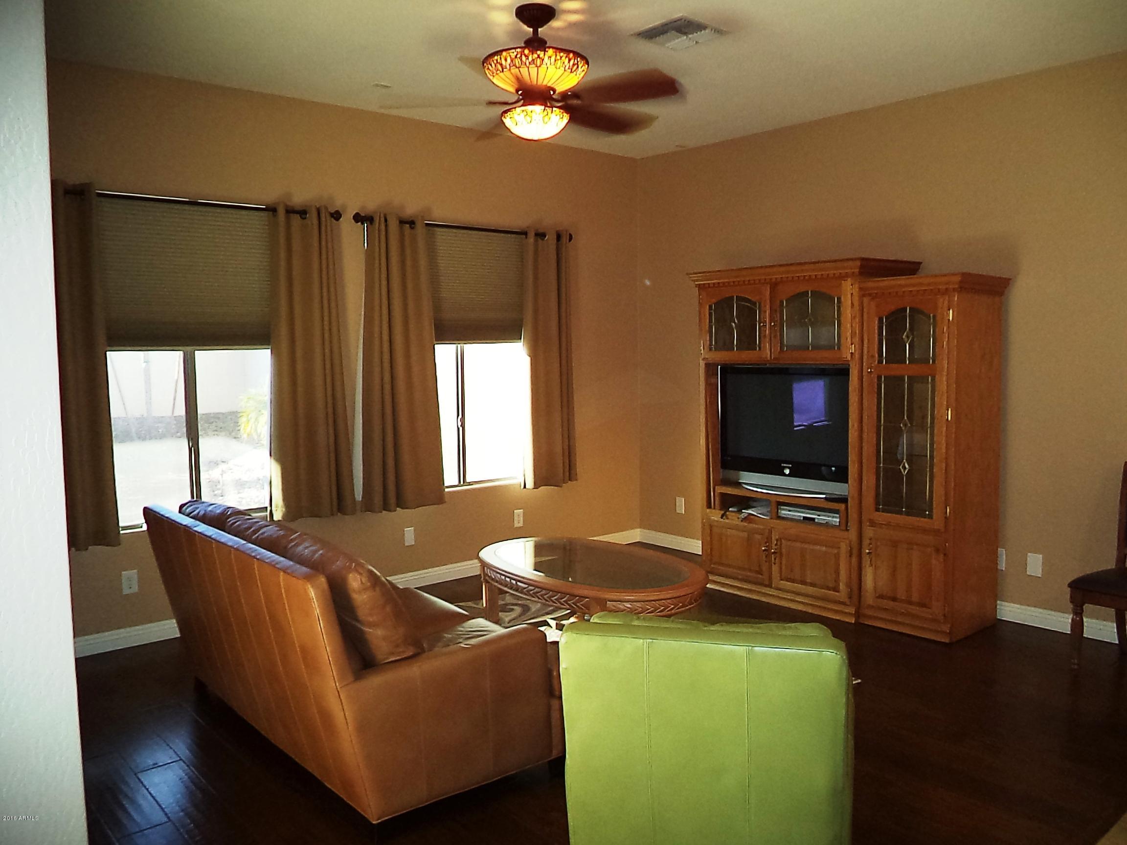 4325 West Summerside Road Laveen, AZ 85339 - Photo 16 of 38 Summerside Family Room