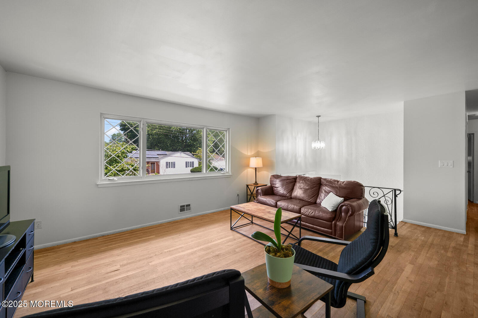 625 Marion Road Neptune Township, NJ 07753 - Photo 6 of 24 DSC01498